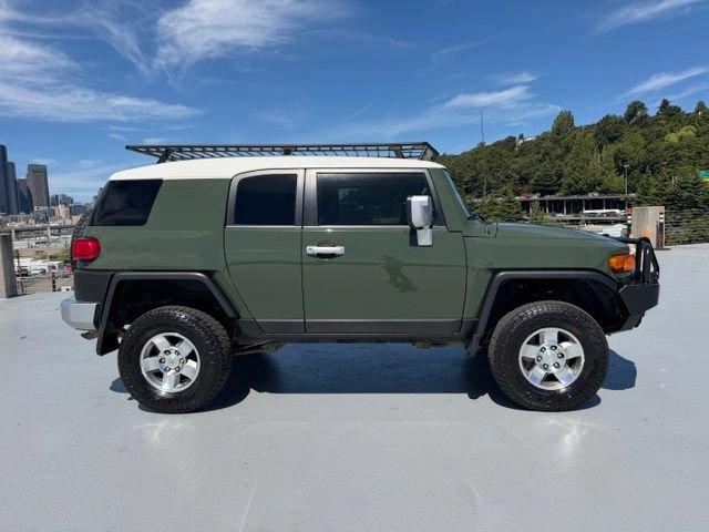 toyota fj cruiser 2010 JTEBU4BF2AK095135 image toyota fj cruiser 2010 JTEBU4BF2AK095135 image